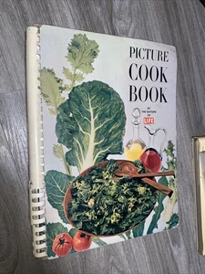 VINTAGE PICTURE COOK BOOK BY THE EDITORS OF LIFE 1962 5th printing Spiral Bound - Picture 1 of 8