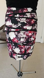 WH/BM Rock Gr. 10 Lagenlook Jersey schwarz mit weiß, burgunder, rosa. Gefüttert. - Bild 1 von 4