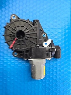 2022 HONDA CIVIC FRONT LEFT DRIVER SIDE DOOR WINDOW REGULATOR  MOTOR OEM  - Image 1 of 4