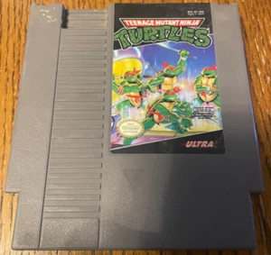 1985 Original Nintendo NES Teenage Mutant Ninja Turtles II The Arcade Game - Picture 1 of 3