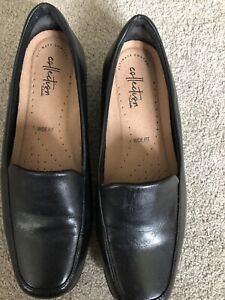 Clarks Ladies Black Leather Size 6 WIDE FIT (E) Loafers Moccasin Slip On Shoes