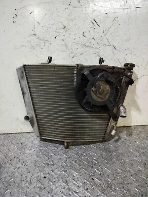 2004-2005 SUZUKI GSXR 750 OEM RADIATOR ASSEMBLY WITH FAN  - Изображение 1 из 4