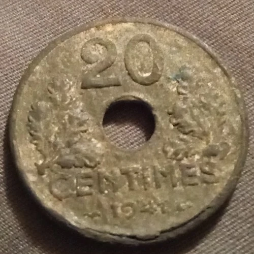 Vintage 1941 France 20 Centimes RARE VARIETY Coin WWII - Image 1 of 2