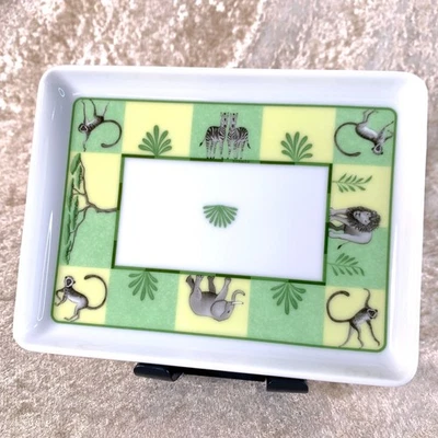 Bandeja rectangular Hermes Paris plato de sushi África vajilla de porcelana verde Foto 1 de 4