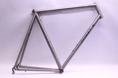 Cuadro de bicicleta de carretera Merlin Titanium de colección sellado cuadrado cónico BB 58 cm Foto 1 de 4