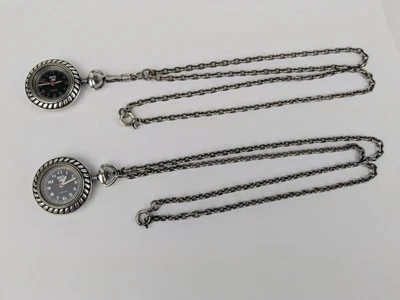 SIN PROBAR Lote De 2 Raíces Canadá Reloj Colgante 24" Collar 31mm R139 Foto 1 de 4