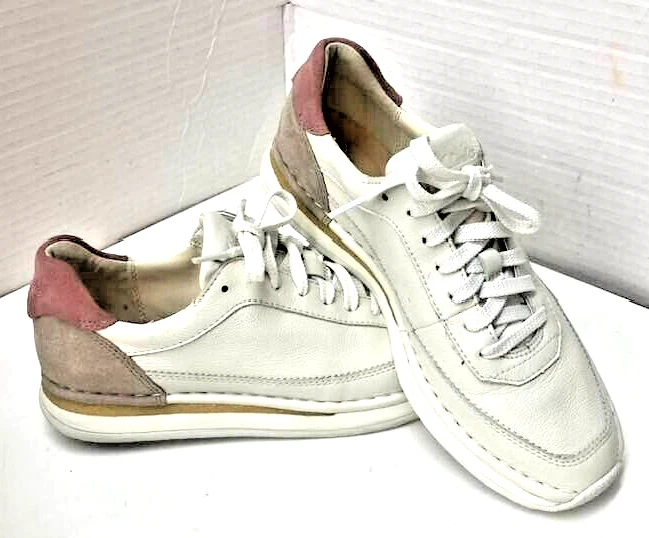 Clarks Women's Craft Run Lace White Suede Casual Sneaker Shoes Size 8.5 - Image 1 of 4