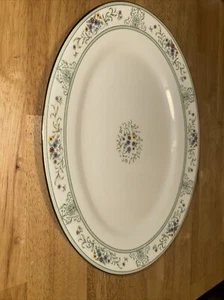 WEDGWOOD BONE CHINA ENGLAND AGINCOURT GRÜN R-4471 OVALE SERVIERPLATTE 15 3/8" - Bild 1 von 3