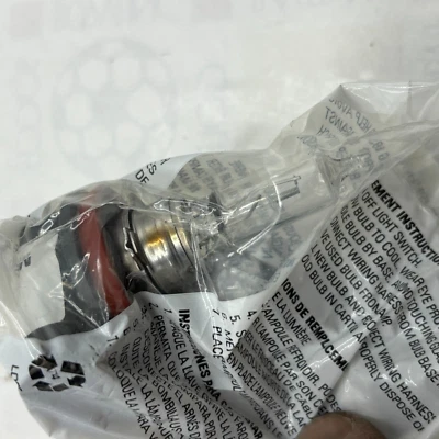 ACDelco Light Bulbs 13503385 ⭐ - Image 1 of 4