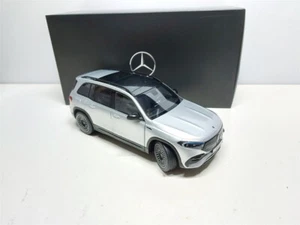Mercedes-Benz EQB H243 Grigio metallizzato del 2021 - 1/18 NZ-Models - Foto 1 di 7