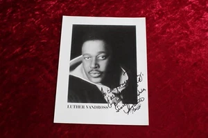 LUTHER VANDROSS S/W FOTO AUTOGRAMM 90ER HIP HIP AUTHENTIC SIGNED REPRINT - Bild 1 von 3