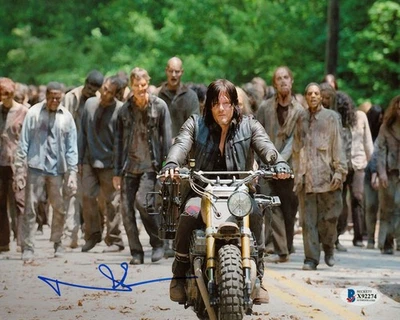 诺曼·里杜斯签名《行尸走肉》达里尔·迪克森 8 x 10 照片亲笔签名 BAS 正品证书 — 第 1/3 张图片