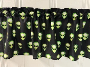 Aliens UFO AREA 51 Window VALANCE CURTAIN PANEL Custom Curtains Bedroom Basement - Picture 1 of 3