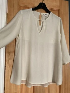 Jack by BB Dakota NWT Long-Sleeve Ivory Medium Top, Beautiful - Picture 1 of 9