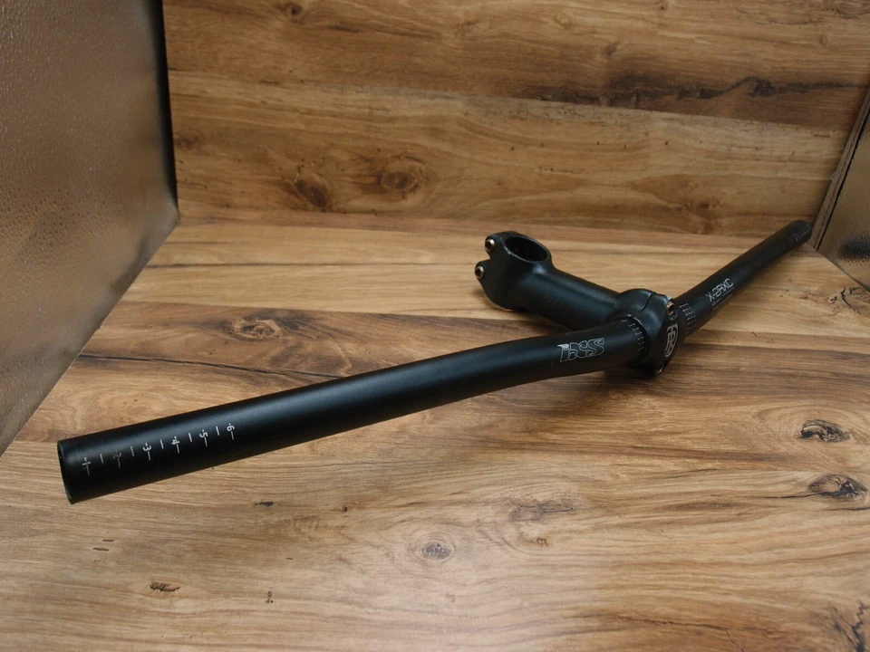 flat handlebar ixs X-2RXC double butted + ahead stem Ritchey 1 1/8 in - Image 1 of 4