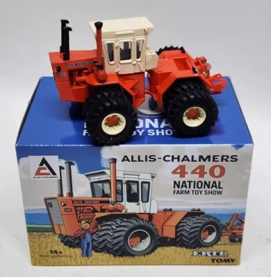 Allis-Chalmers 440 4wd Tractor 2017 National Farm Toy Show By Ertl 1/64 Scale - Image 1 of 4