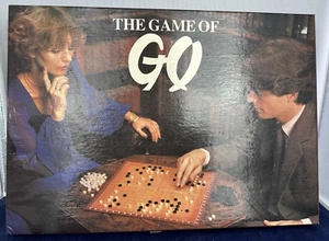 The Game Of Go Board Game 1981 Micheal Stanfield 2 BLACK WOODEN PIECES MISSING - Picture 1 of 10