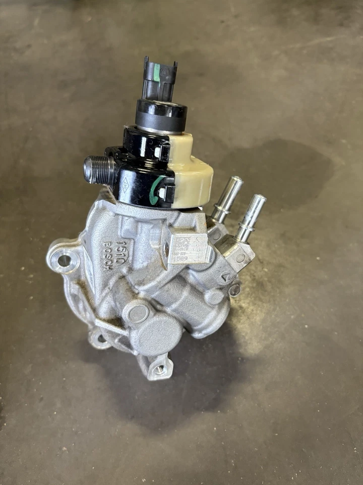 🔧 Pompe Haute Pression Renault Réf 167009230R 🔧 - Photo 1/4