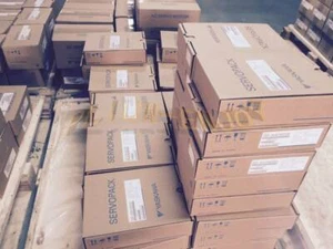 1PC NEW Yaskawa servo motor SGD7S-120A00A - Picture 1 of 1