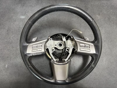 Volante Subaru Outback 2010-2011 con control de audio y crucero OEM Foto 1 de 4