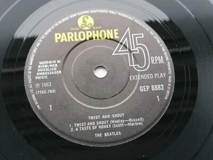 THE BEATLES 1963 UK EP TWIST AND SHOUT 1980s SOUTHALL PRESSING - Imagen 1 de 8