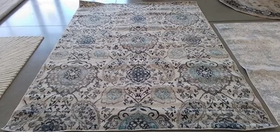 CREAM / LIGHT GREY 8'-0" x 10'-0" Flaw in Rug Reduced Price 1172784562 MAD600C-8 - Image 1 of 4