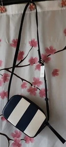 Nuevo con etiquetas nuevo con etiquetas bolso bandolera Gap azul blanco a rayas - Imagen 1 de 4