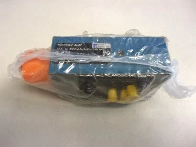 8604469 VÁLVULA HIDRÁULICA CNH NUEVA LW110.B 521D REXROTH DZWA2-3-70/210P160 Foto 1 de 4