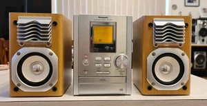 VINTAGE MINI HIFI PANASONIC STEREO/RADIO FM - Picture 1 of 8