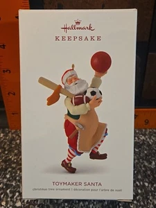 Original Hallmark Andenken 2018 "Toymaker Santa" Ornament #19 - Bild 1 von 7