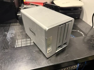 TerraMaster F2-221 2-Bay NAS with 4TB Storage - Picture 1 of 7
