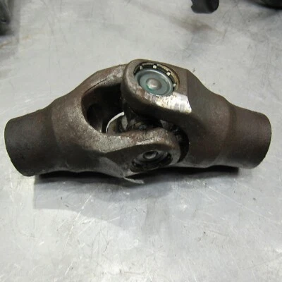 Honda VT1100 VT1100C Shadow 1100 Spirit & ACE Drive Shaft Link Linkage Joint - Image 1 of 4