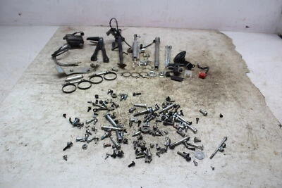LOTE DE PIEZAS Y HERRAJES SUZUKI GSXR750 11-24 Foto 1 de 4