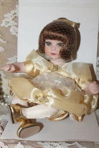 **CLEARANCE** Disney Marie Osmond Fine Collectibles - Baby Belle Tiny Tot - Picture 1 of 11