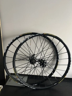 Mavic Crossmax ST Wheel set 26" DSC Center Lock QR - Image 1 of 4