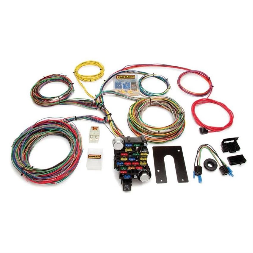Painless Wiring 10202 Universal 28 Circuit / 18 Fuse Chassis Harness - Изображение 1 из 4