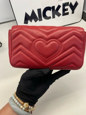 Bolsa corrente Gucci Marmont GG Series clássica cor popular super mini nano Marmont - Imagem 1 de 4