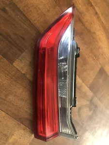 2017-2019 Honda CRV CR-V Right Passenger OEM Inner Tail Light Trunk Brake Lamp - Picture 1 of 2