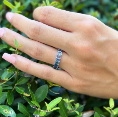 14k Gold Ombre Blue Sapphire 4ctw Eternity Band Ring Anniversary Size 7 RG3906 - Image 1 of 4