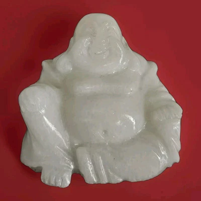 Buda asiático de pedra branca esculpido à mão  - Imagem 1 de 4