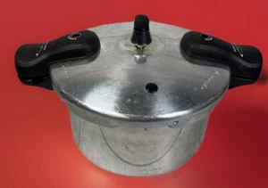 Basic Essentials 5 Qt Heavy Duty Aluminum Pressure Cooker w/Jiggler Top - Picture 1 of 9
