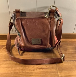Fossil Patchwork Long Live Vintage distressed Leather Crossbody Bag - Picture 1 of 11