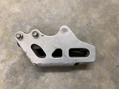 2007-2022 Yamaha Yz 250f 450f задняя направляющая цепи ползунок упорная крышка 2011 Yz250f   - Изображение 1 из 4