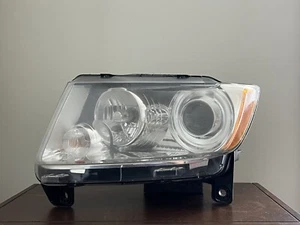 Jeep Grand Cherokee Headlight 2011 2012 2013 Xenon HID Left LH OEM Driver - Bild 1 von 7