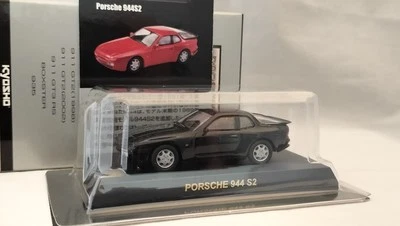 Coche modelo diecast negro Kyosho 1/64 Porsche 944 S2 Foto 1 de 4
