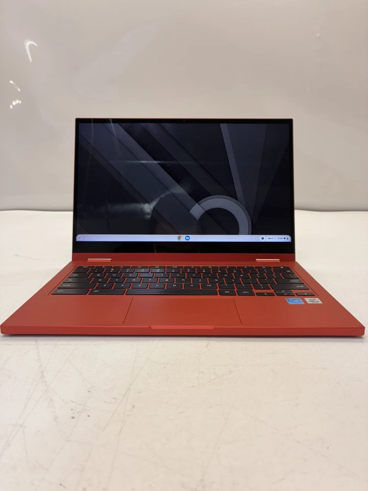 Samsung Galaxy Chromebook XE530QDA | 13.3"  | i3 10th Gen 8GB RAM - Image 1 of 4