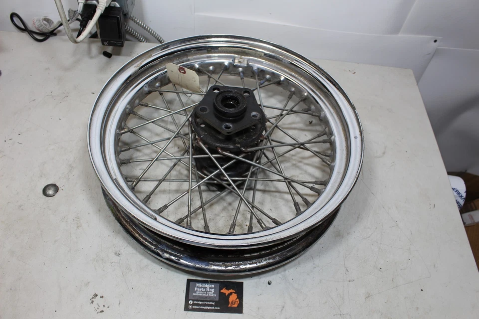 86-96 Harley 原始设备制造商 Softail Dyna 后轮系带 16x3 — 第 1/4 张图片