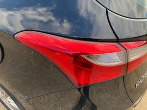 2016 HYUNDAI I30 MK2 LEFT SIDE REAR OUTER TAIL LIGHT - Picture 1 of 3