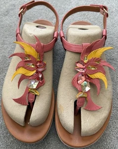Sandalias Fitflop Tia Jewel Pluma Puntera Correa Trasera - Cuero Rosa Talla 5 - Imagen 1 de 10