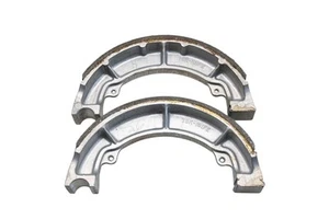 Vesrah VB-413 Brake Shoes Qty 2 NOS - Picture 1 of 3